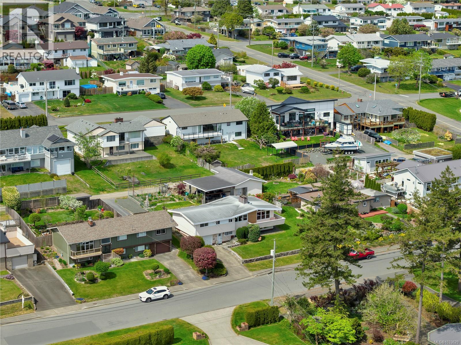 52 Murphy St S, Campbell River, British Columbia  V9W 1Y4 - Photo 61 - 1033629