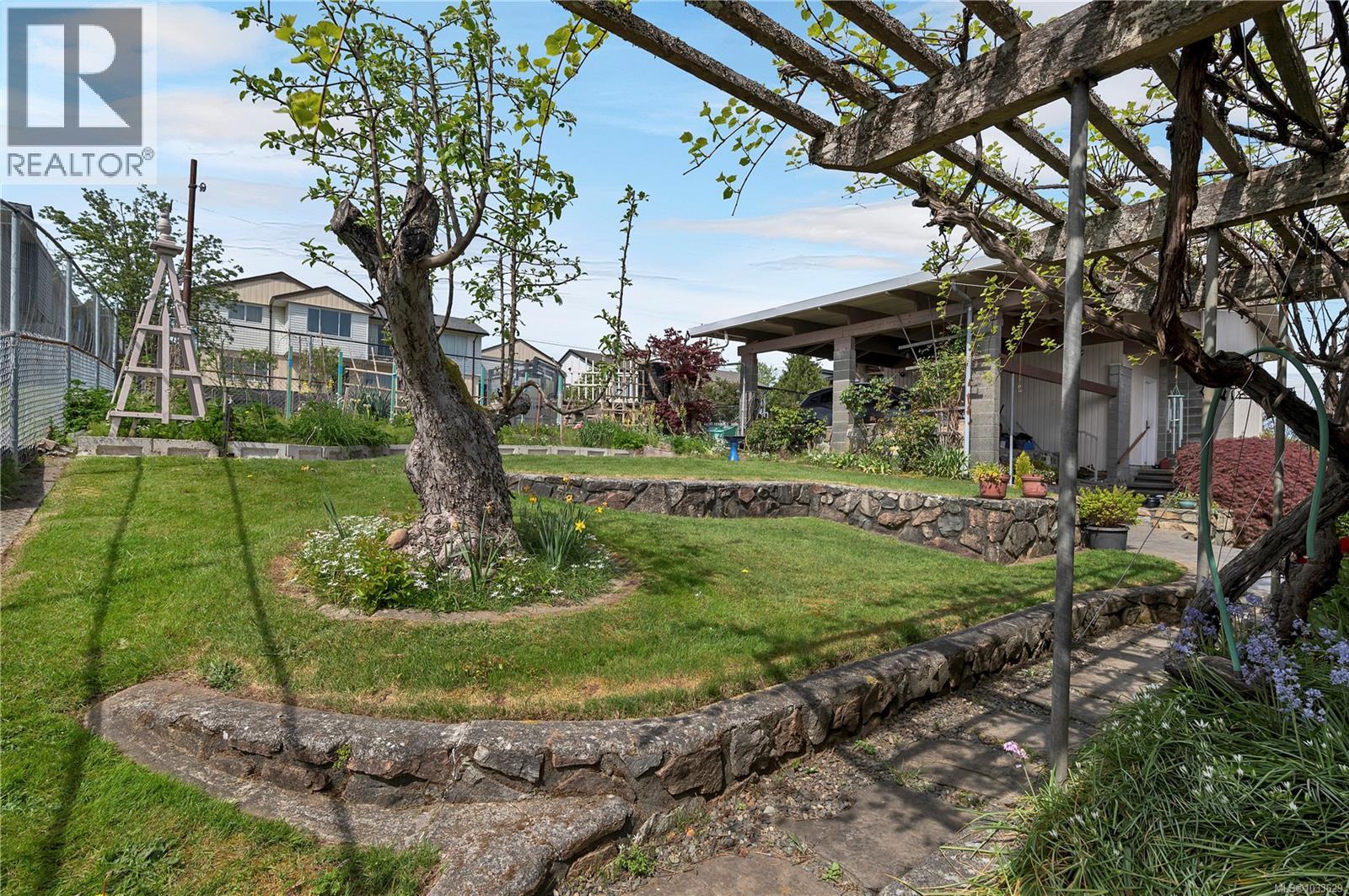 52 Murphy St S, Campbell River, British Columbia  V9W 1Y4 - Photo 44 - 1033629
