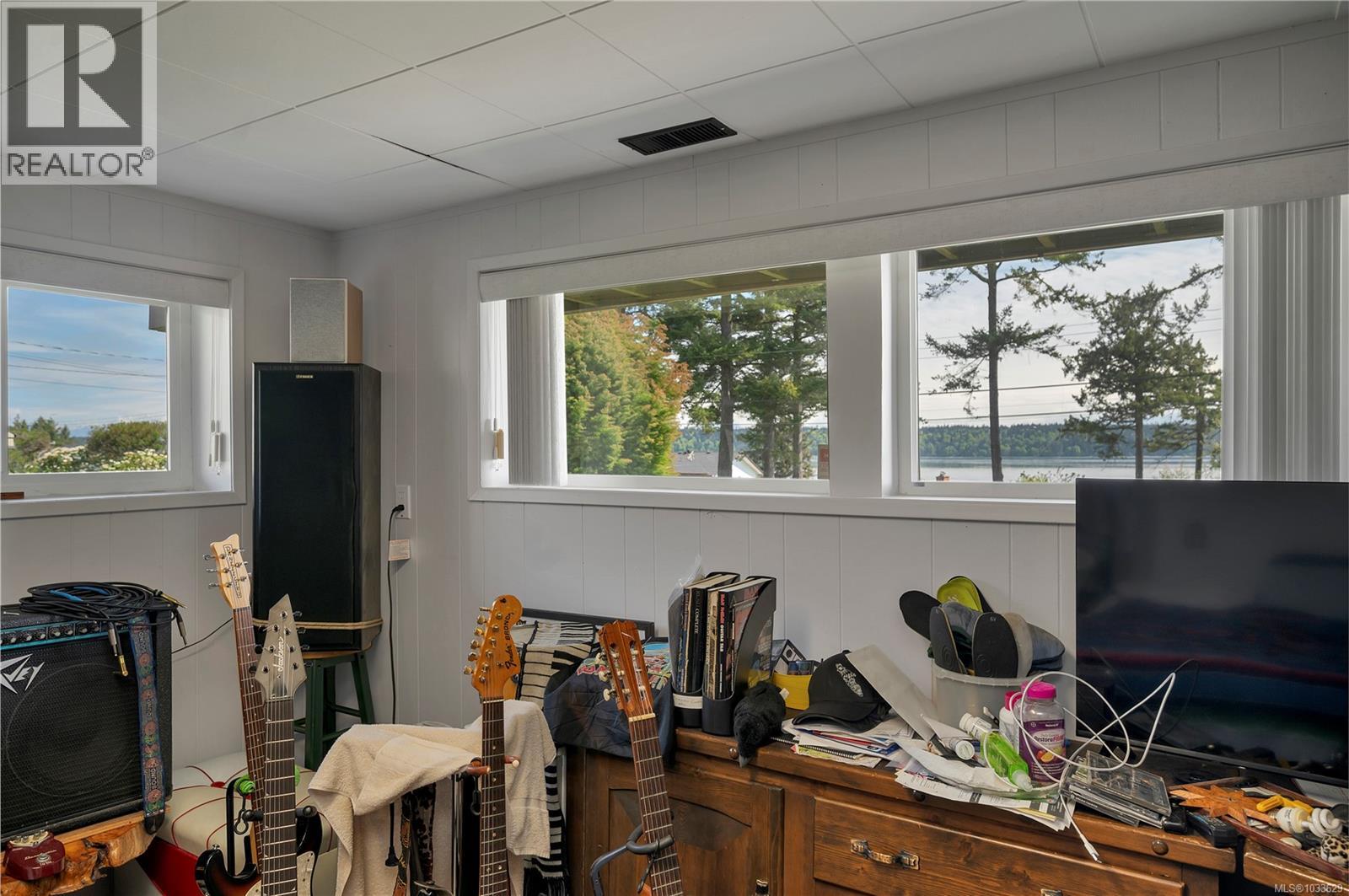 52 Murphy St S, Campbell River, British Columbia  V9W 1Y4 - Photo 50 - 1033629