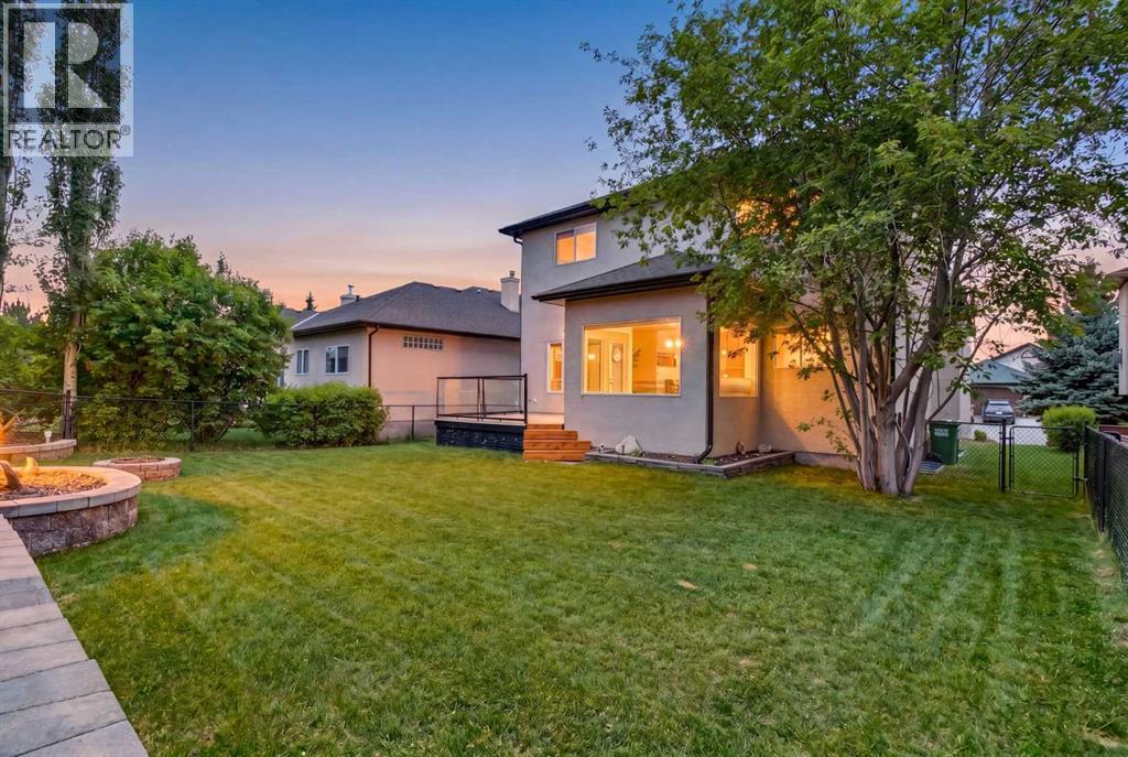 220 Sunterra Ridge Place, Cochrane, Alberta  T4C 1W1 - Photo 3 - A2306417