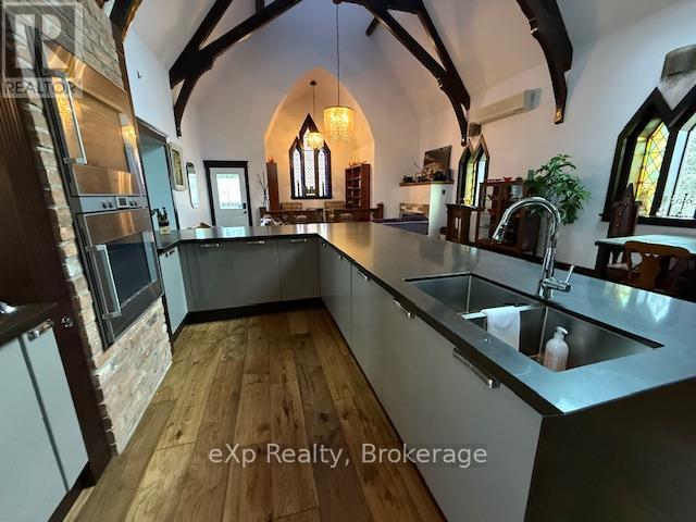 251 Albert Street, Arran-Elderslie, Ontario N0G 2N0 - Photo 12 - X12955422