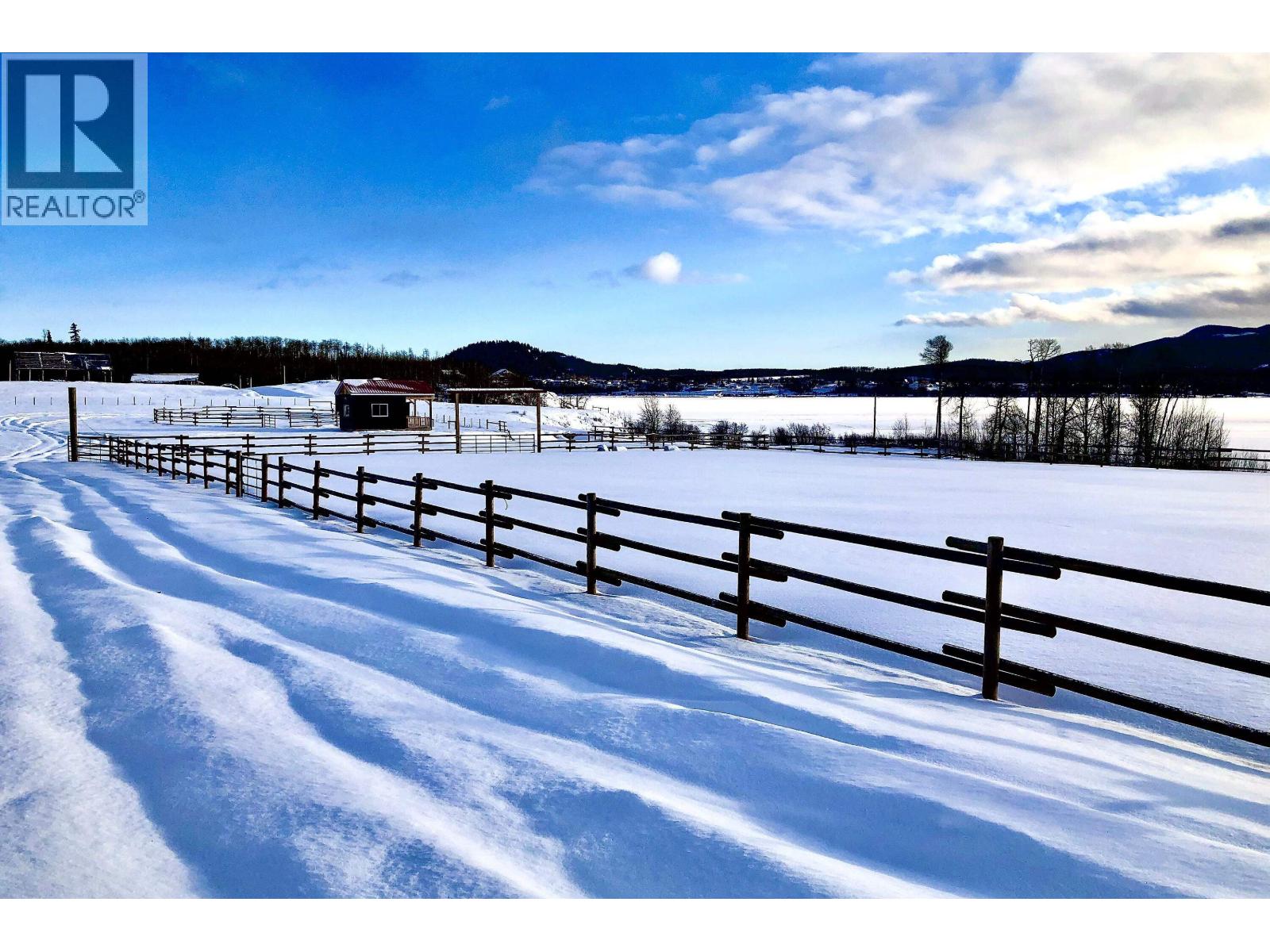 2631 Johnson Road, Fraser Lake, British Columbia  V0J 1S0 - Photo 16 - R3118048