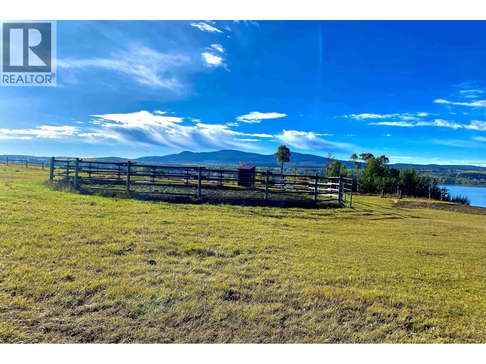 2631 Johnson Road, Fraser Lake, British Columbia  V0J 1S0 - Photo 19 - R3118048
