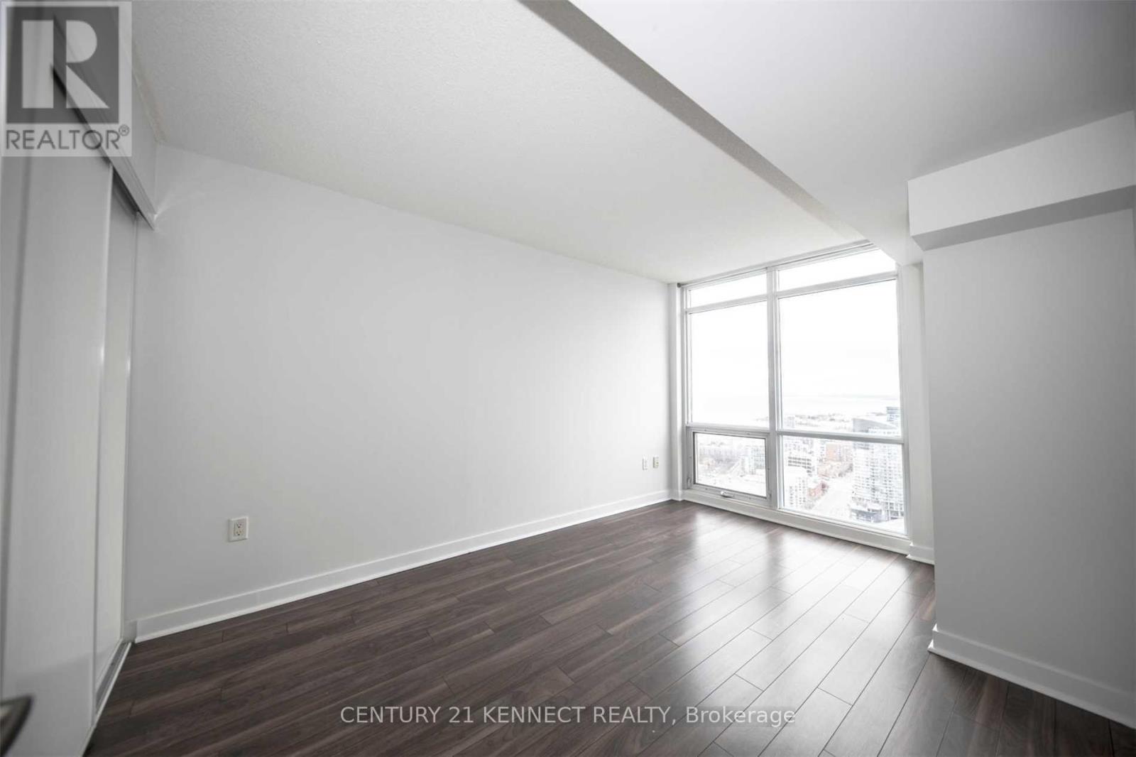 4701 - 11 Brunel Court, Toronto, Ontario  M5V 3Y3 - Photo 25 - C13062194