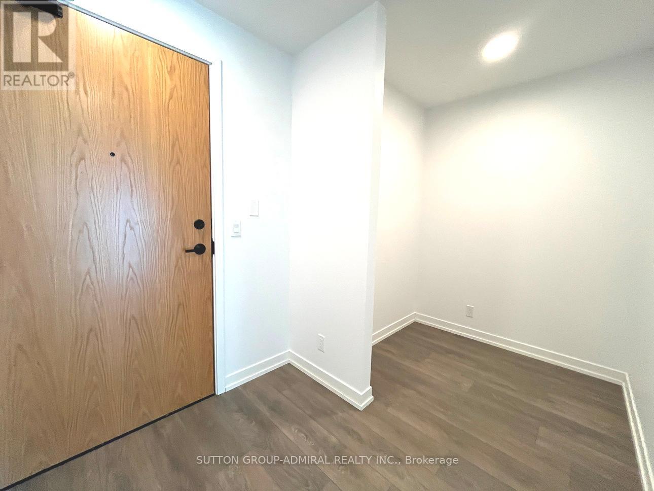 C906 - 8 Beverley Glen Boulevard, Vaughan, Ontario  L4J 0L5 - Photo 24 - N13054134