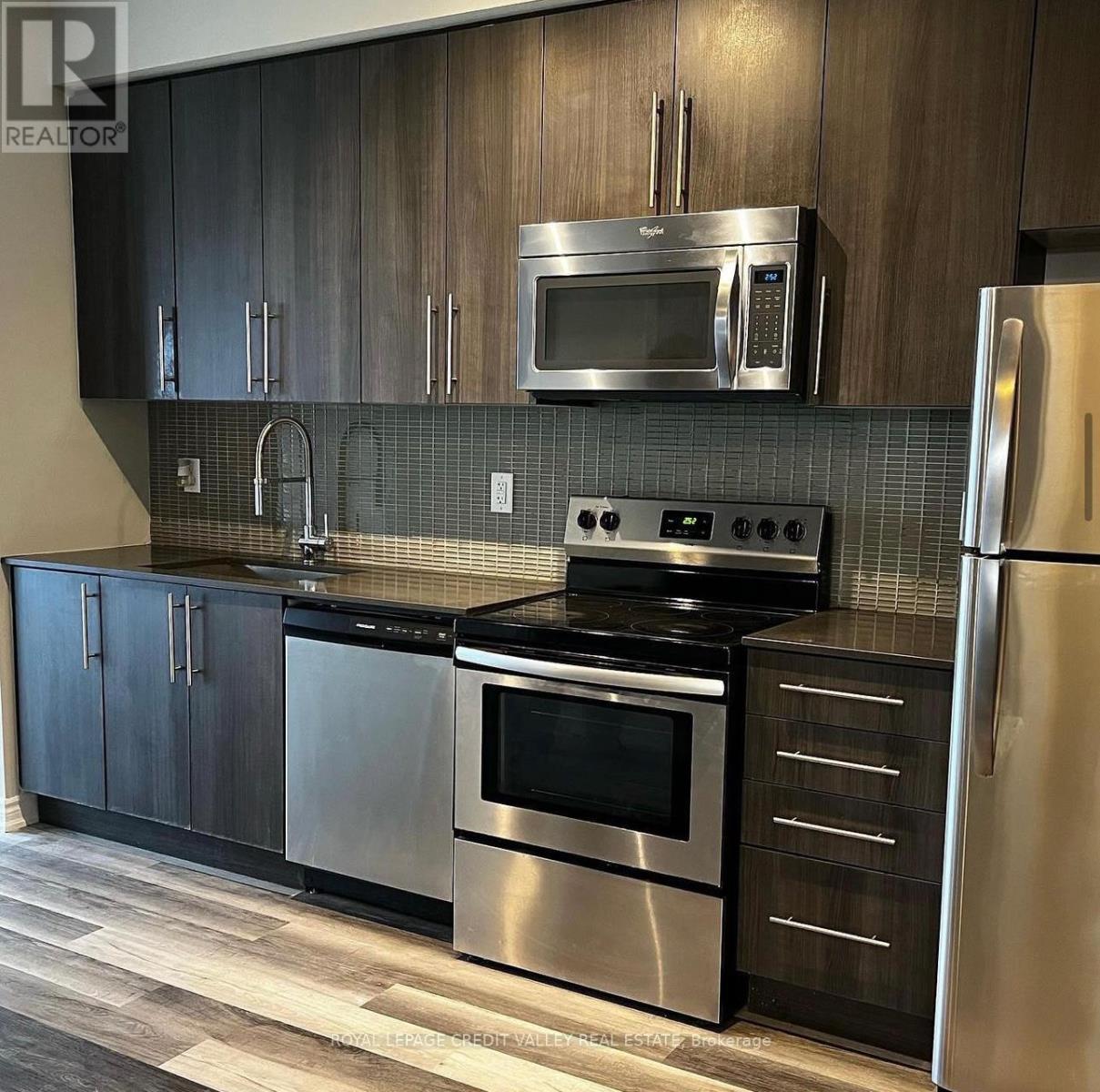 4711 - 4011 Brickstone Mews, Mississauga, Ontario  L5B 0J7 - Photo 4 - W13060310