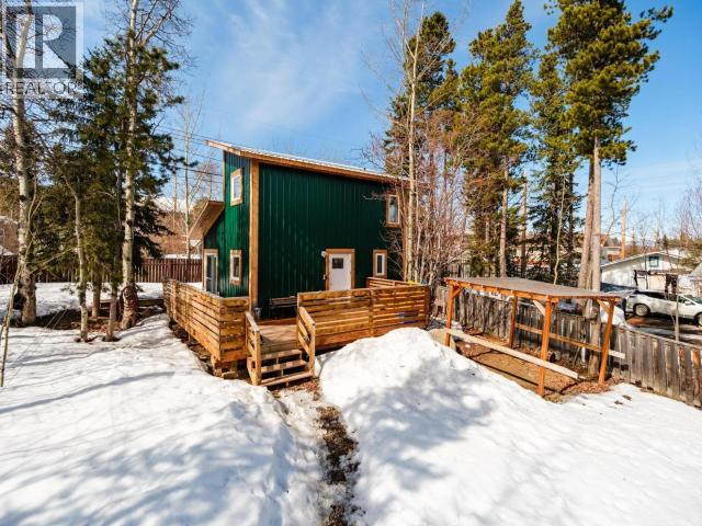 205 Rainbow Road, Whitehorse, Yukon  Y1A 5H8 - Photo 1 - 17216