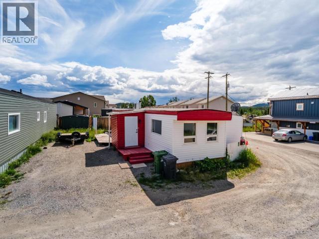 37-37 Sycamore Street, Whitehorse, Yukon  Y1A 6E2 - Photo 1 - 17218