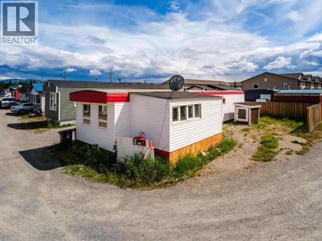 37-37 Sycamore Street, Whitehorse, Yukon  Y1A 6E2 - Photo 3 - 17218