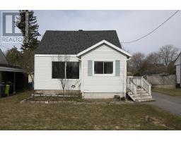 27 Weldon AVE, Sault Ste. Marie, Ontario