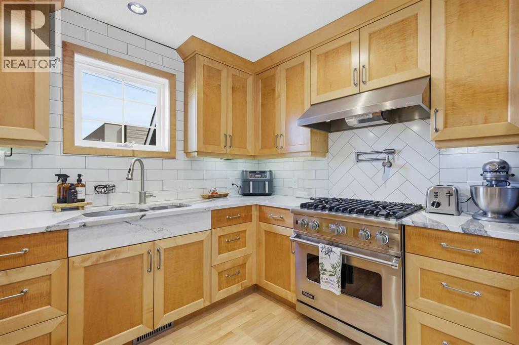 2712 22 Street Sw, Calgary, Alberta  T2T 5G4 - Photo 12 - A2306771