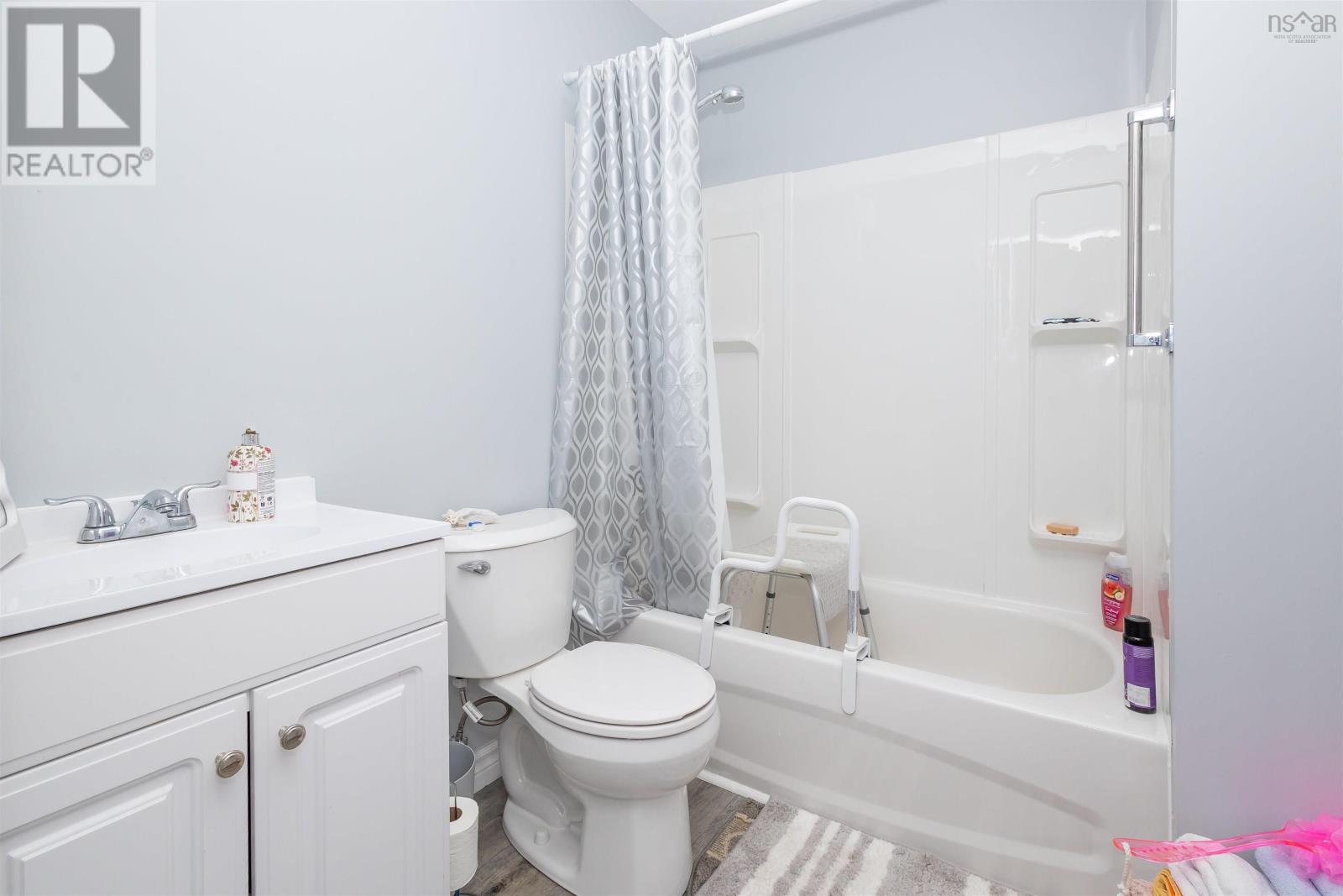 26 Tenth Street, Glace Bay, Nova Scotia  B1A 4L8 - Photo 26 - 202609198