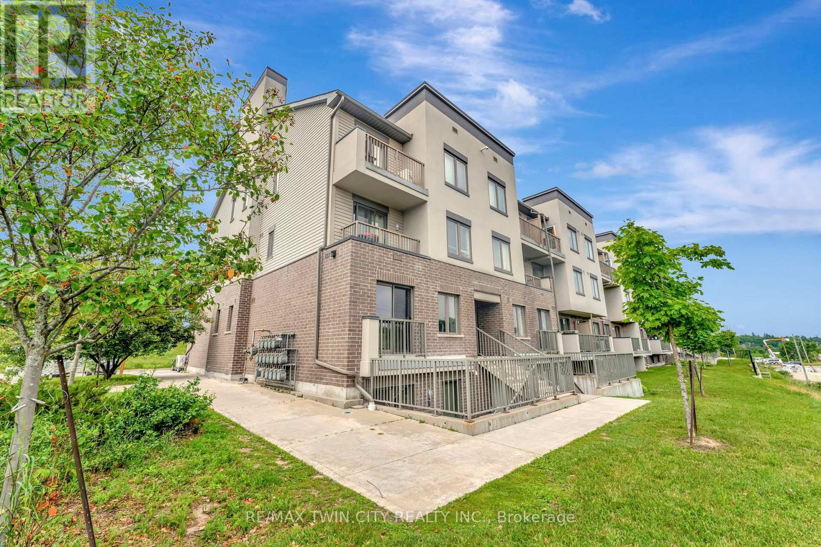 38 - 350 FISHER MILLS ROAD, Cambridge, Ontario