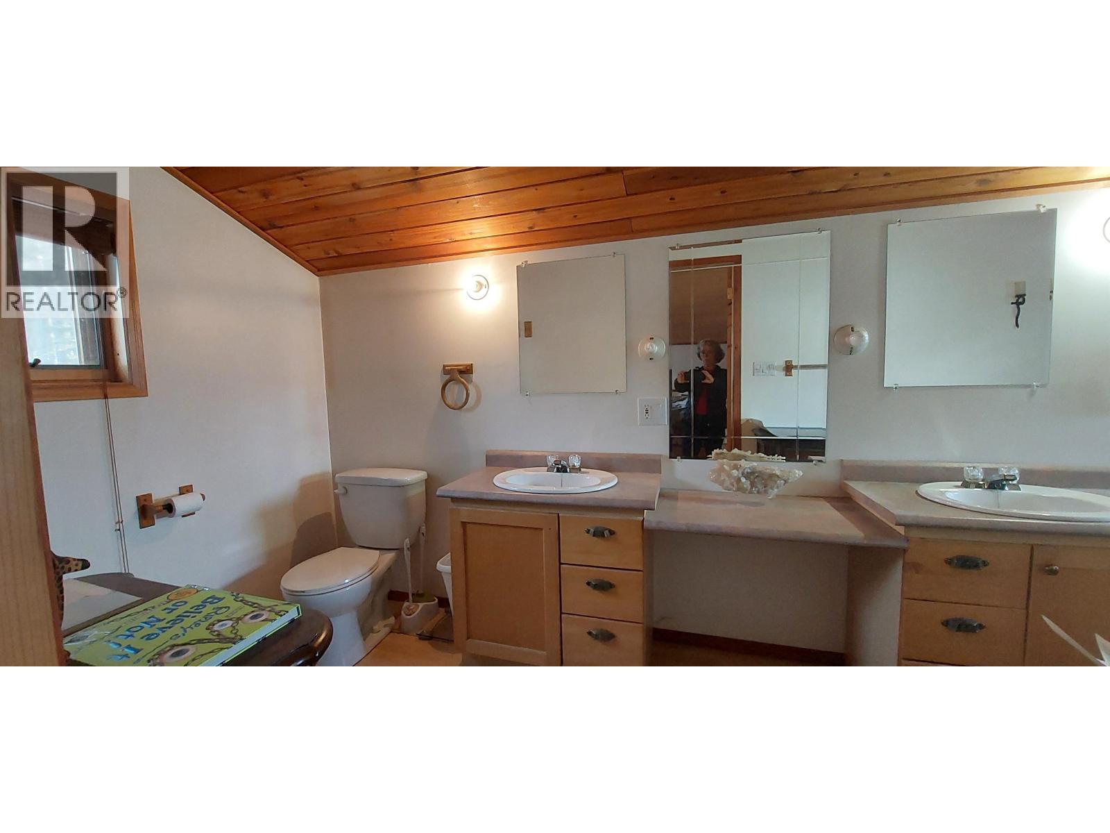 1910 Otter Road, Chilcotin, British Columbia  V0L 1R0 - Photo 17 - R3089913