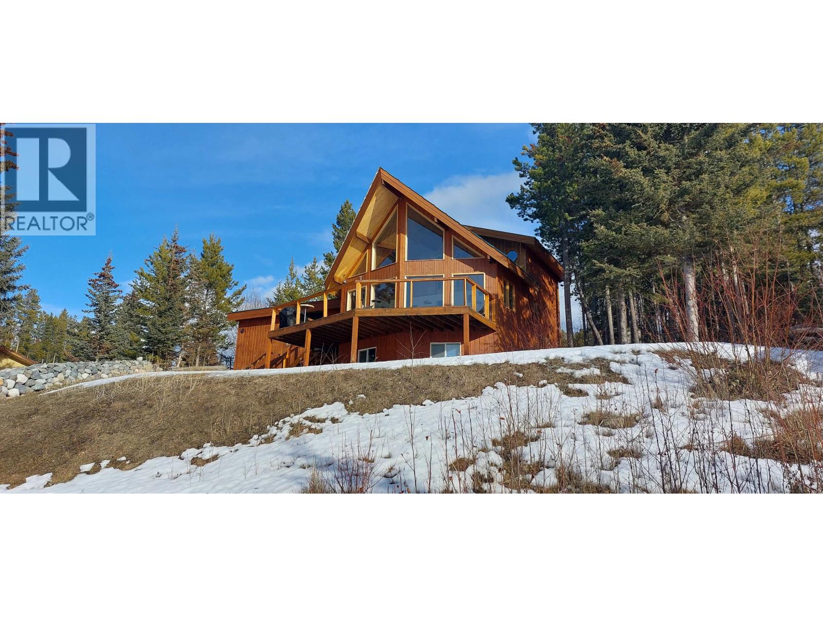 1910 Otter Road, Chilcotin, British Columbia  V0L 1R0 - Photo 1 - R3089913