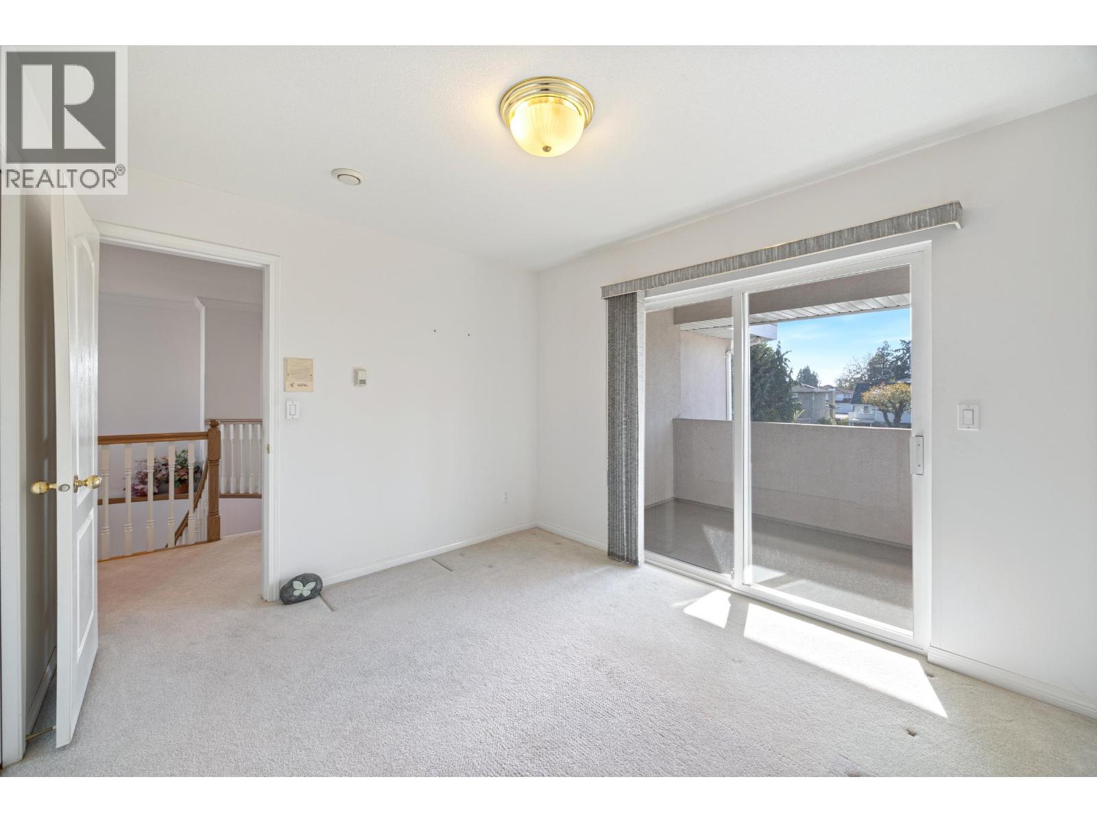 7055 Gray Avenue, Burnaby, British Columbia  V5J 3Y9 - Photo 27 - R3117796