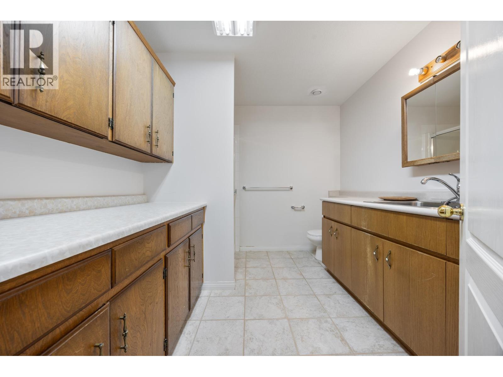 7055 Gray Avenue, Burnaby, British Columbia  V5J 3Y9 - Photo 31 - R3117796