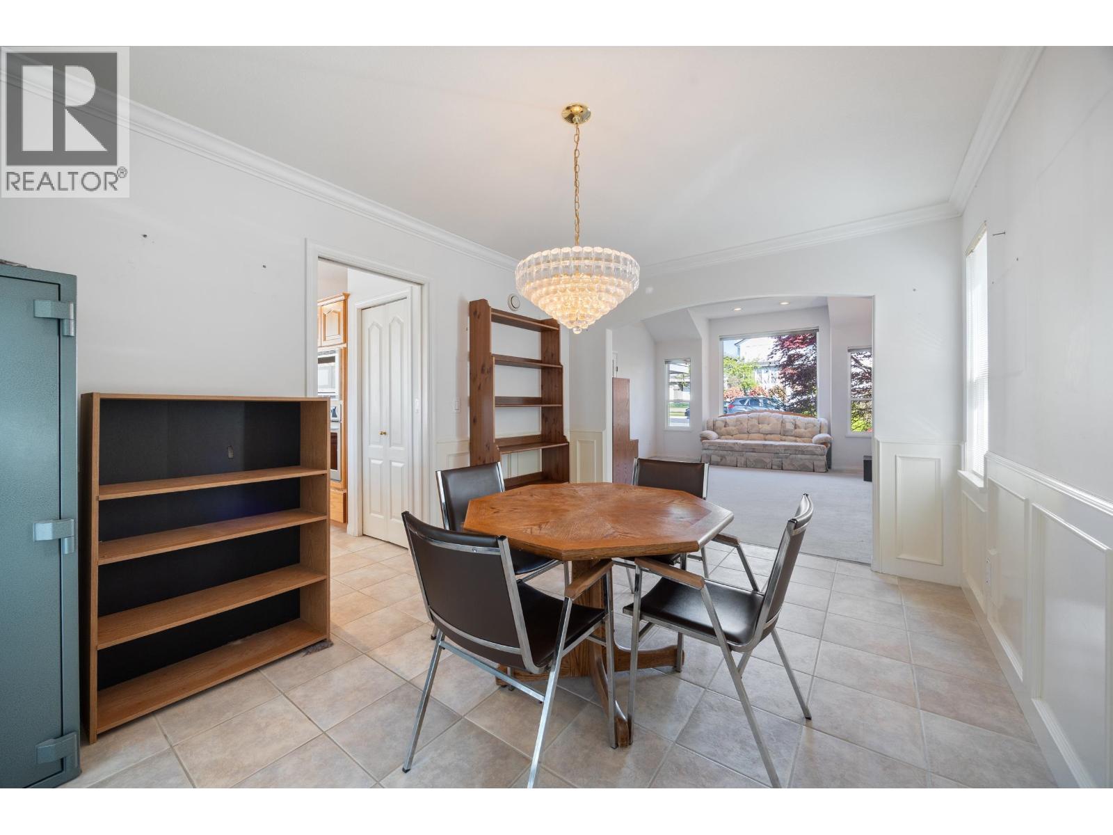 7055 Gray Avenue, Burnaby, British Columbia  V5J 3Y9 - Photo 9 - R3117796