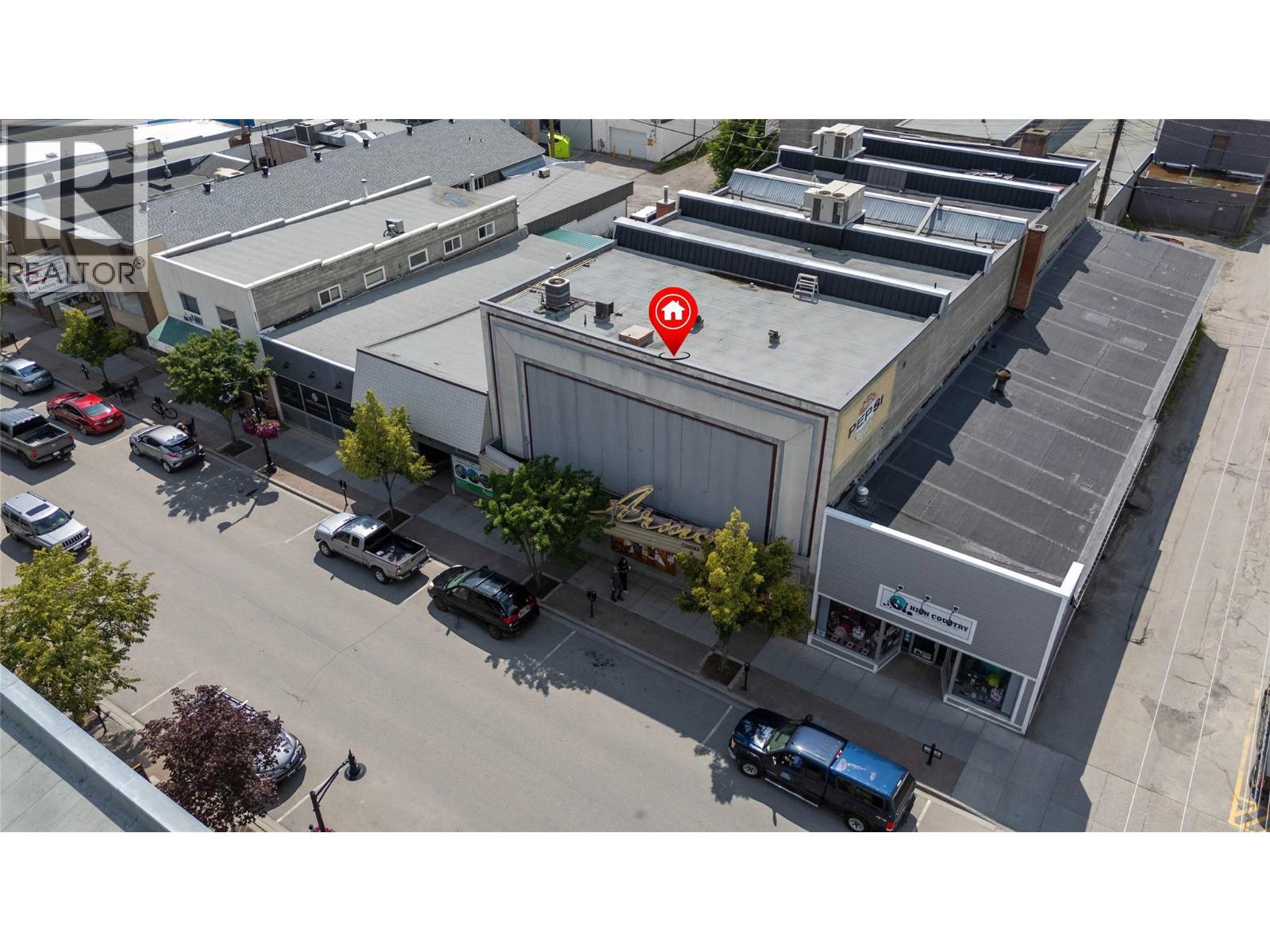 15 10th Avenue S, Cranbrook, British Columbia  V1C 2M9 - Photo 1 - 10385567