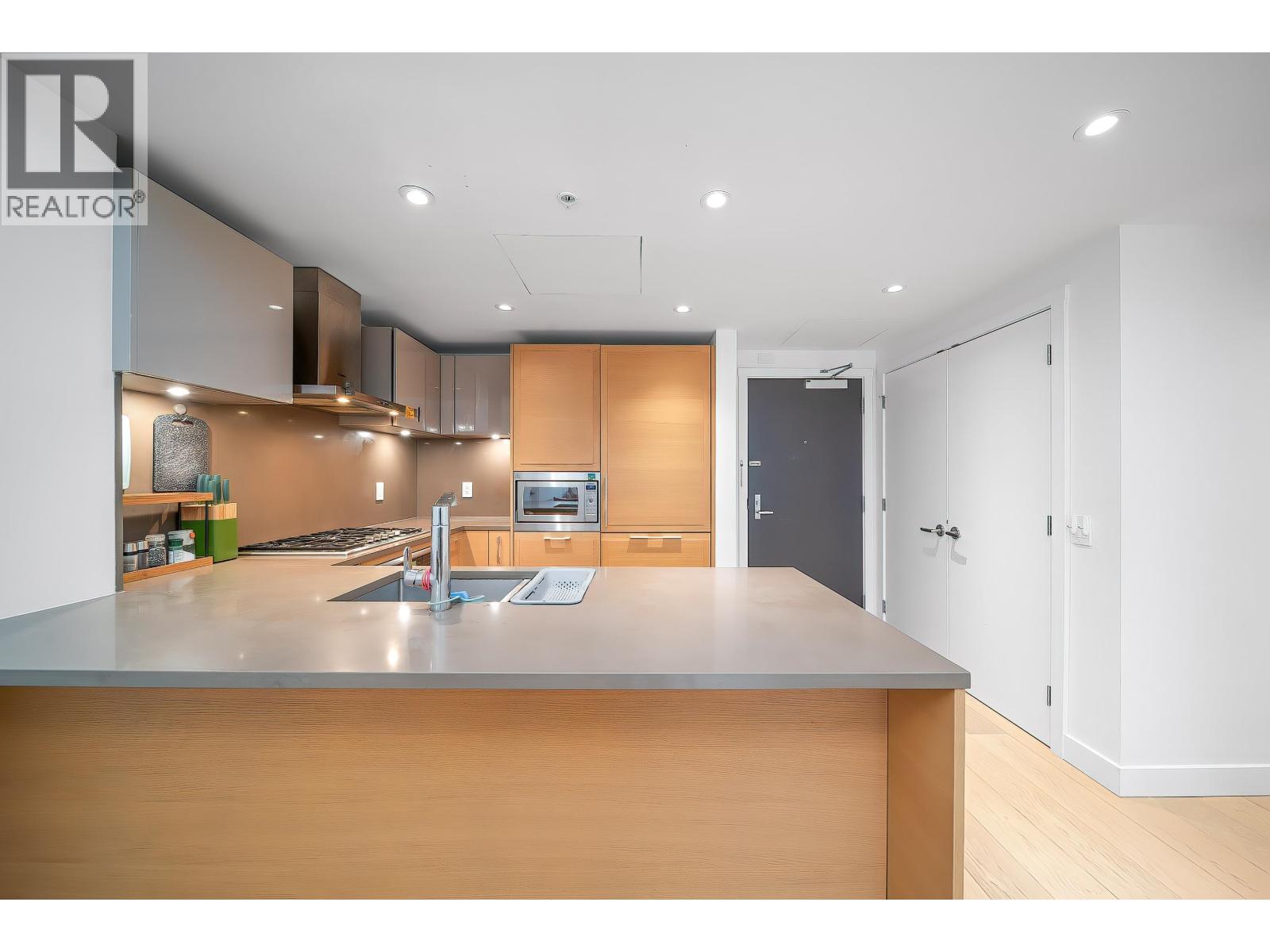 311 7228 Adera Street, Vancouver, British Columbia  V6P 0H8 - Photo 5 - R3117627