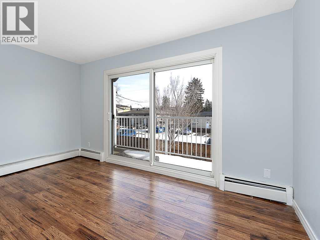 5, 4328 75 Street NW, Calgary, Alberta  T3B 2M8 - Photo 9 - A2291003