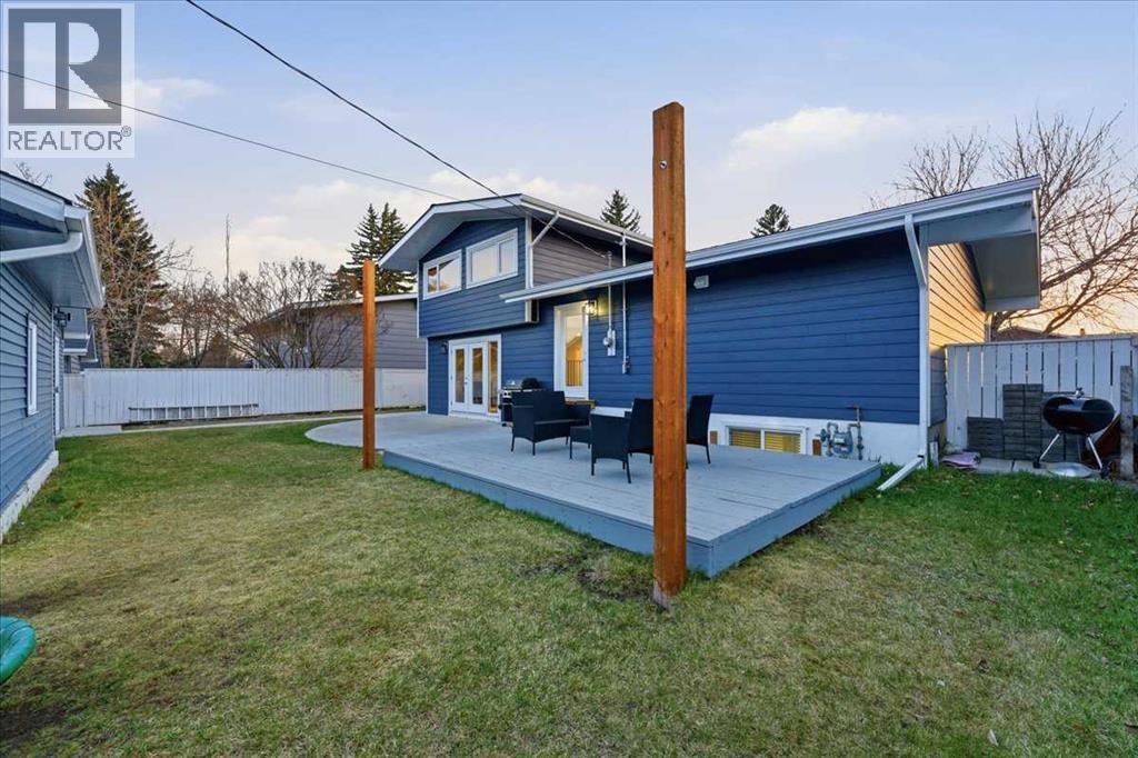 10812 Maplecrest Road Se, Calgary, Alberta  T2J 1X9 - Photo 38 - A2305821