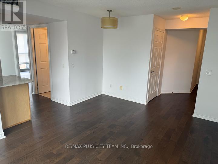 2812 - 763 Bay Street, Toronto, Ontario  M5G 2R3 - Photo 7 - C12991314