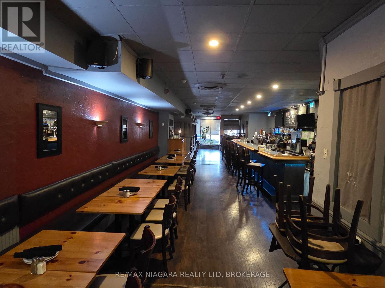 22 James Street, St. Catharines, Ontario  L2R 5B8 - Photo 4 - X13065572
