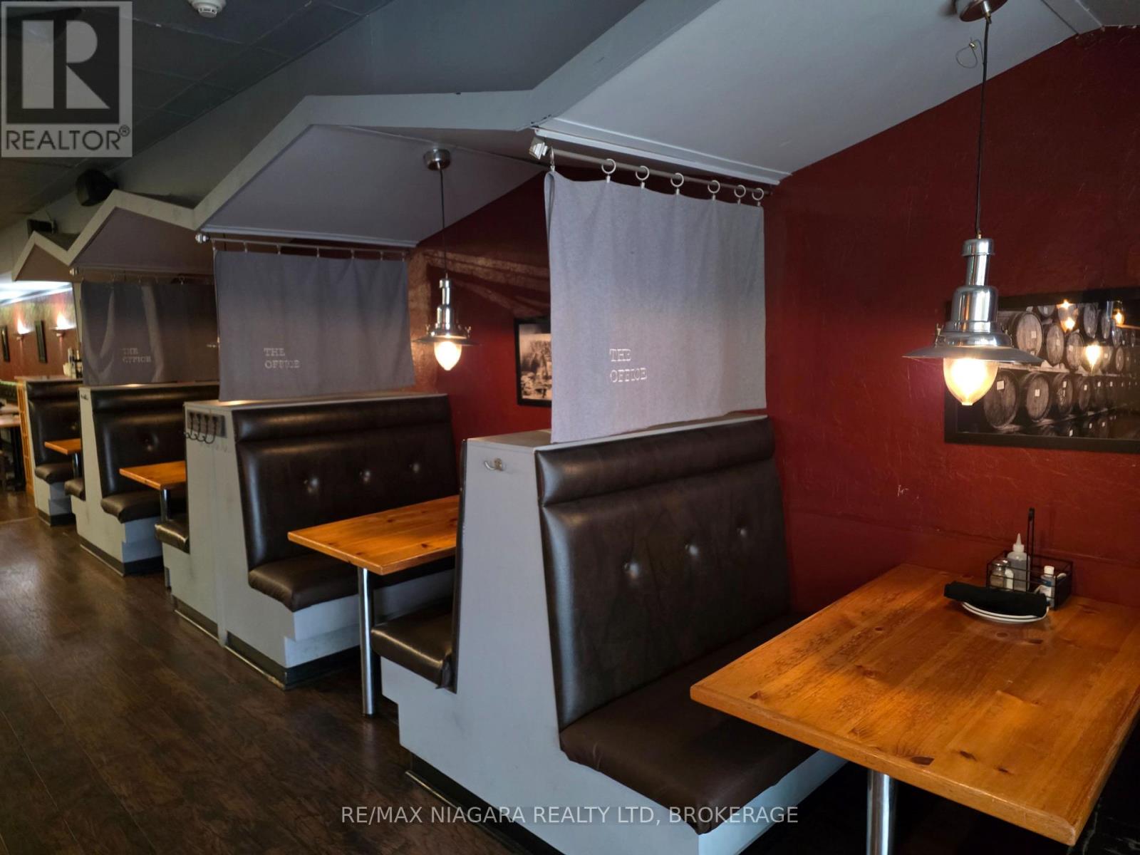 22 James Street, St. Catharines, Ontario  L2R 5B8 - Photo 5 - X13065572