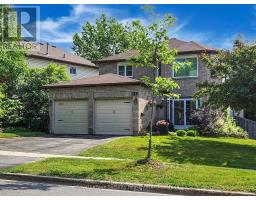 122 BROWNING TRAIL, Barrie, Ontario