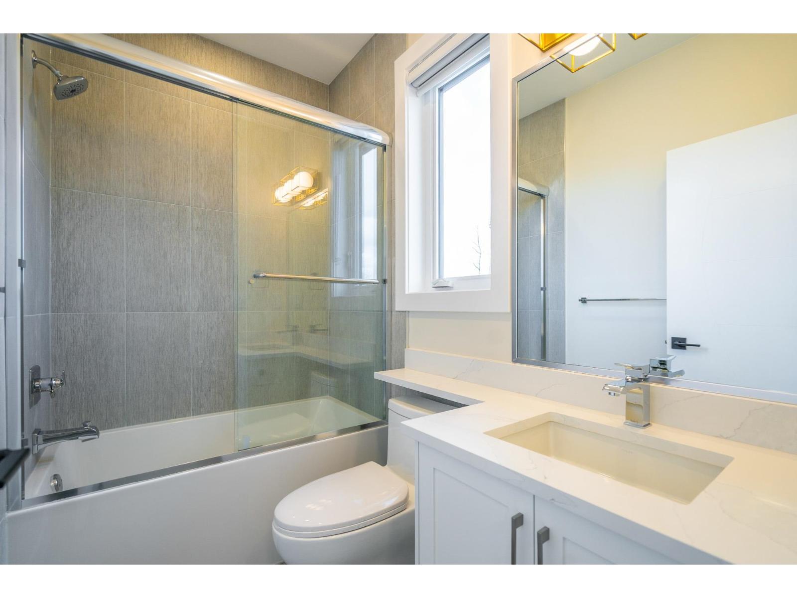 16548 22 Avenue, Surrey, British Columbia  V3Z 0V5 - Photo 15 - R3117868