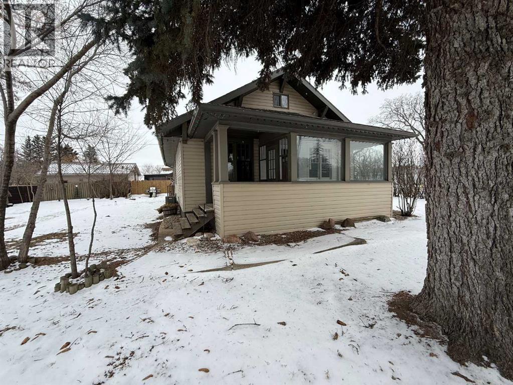 5039 53 Street, Provost, Alberta  T0B 3S0 - Photo 2 - A2285748