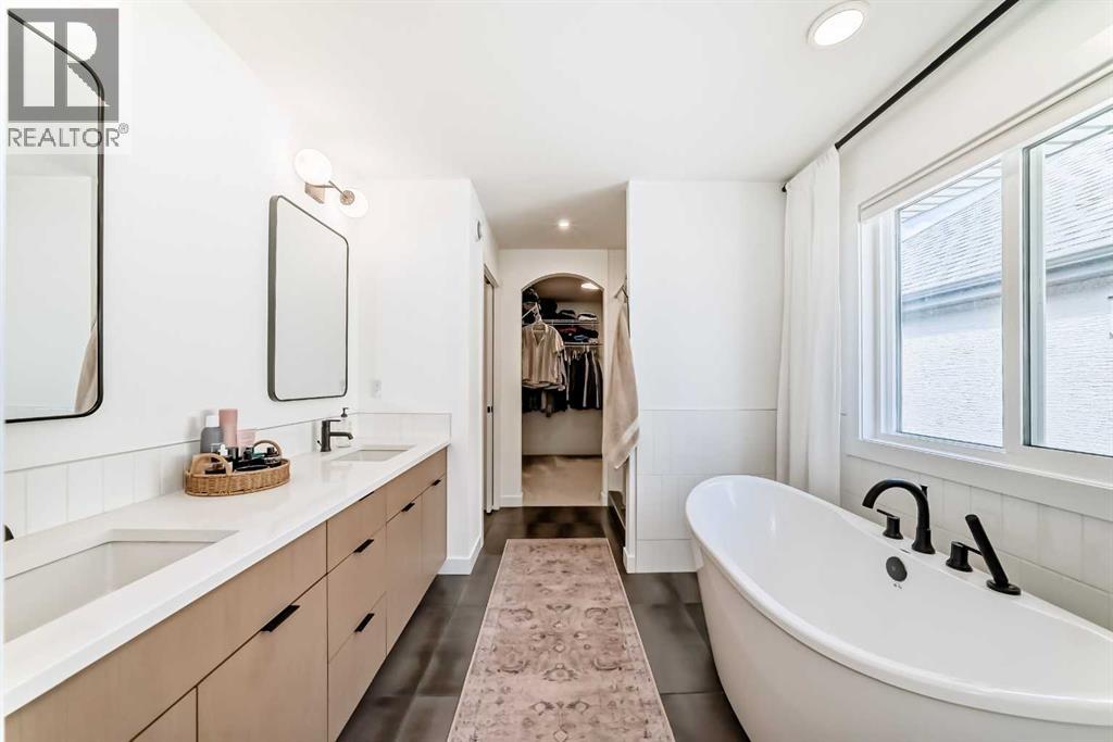 60 Cranbrook Cape Se, Calgary, Alberta  T3M 3L5 - Photo 22 - A2306200