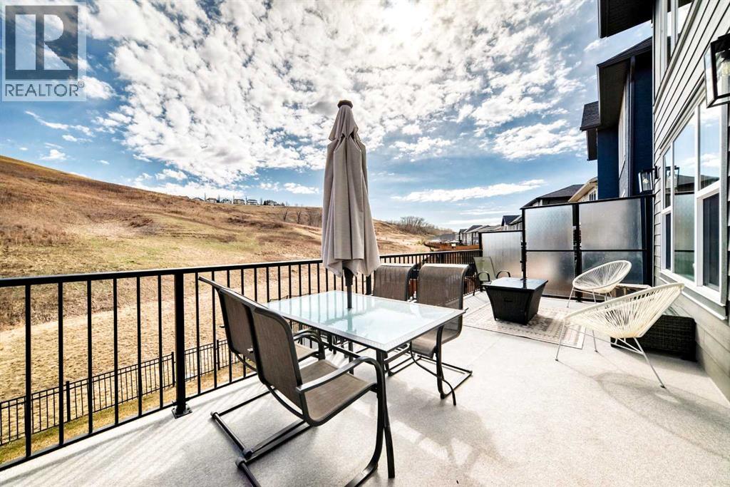 60 Cranbrook Cape Se, Calgary, Alberta  T3M 3L5 - Photo 37 - A2306200