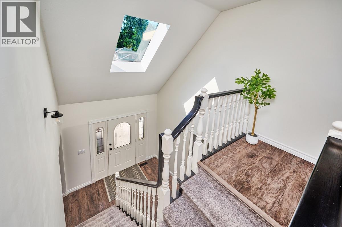 21469 126 Avenue, Maple Ridge, British Columbia  V4R 2H4 - Photo 12 - R3117980