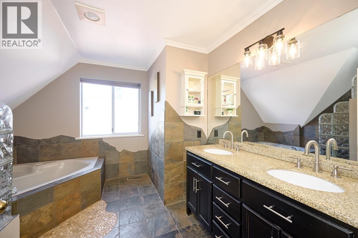 21469 126 Avenue, Maple Ridge, British Columbia  V4R 2H4 - Photo 15 - R3117980