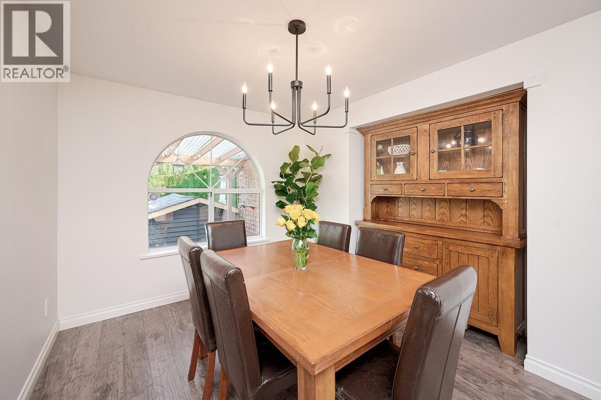 21469 126 Avenue, Maple Ridge, British Columbia  V4R 2H4 - Photo 4 - R3117980