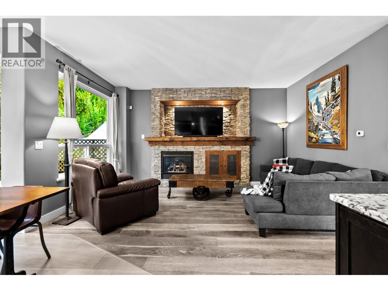 2517 Platinum Lane, Coquitlam, British Columbia  V3E 3L1 - Photo 5 - R3117984
