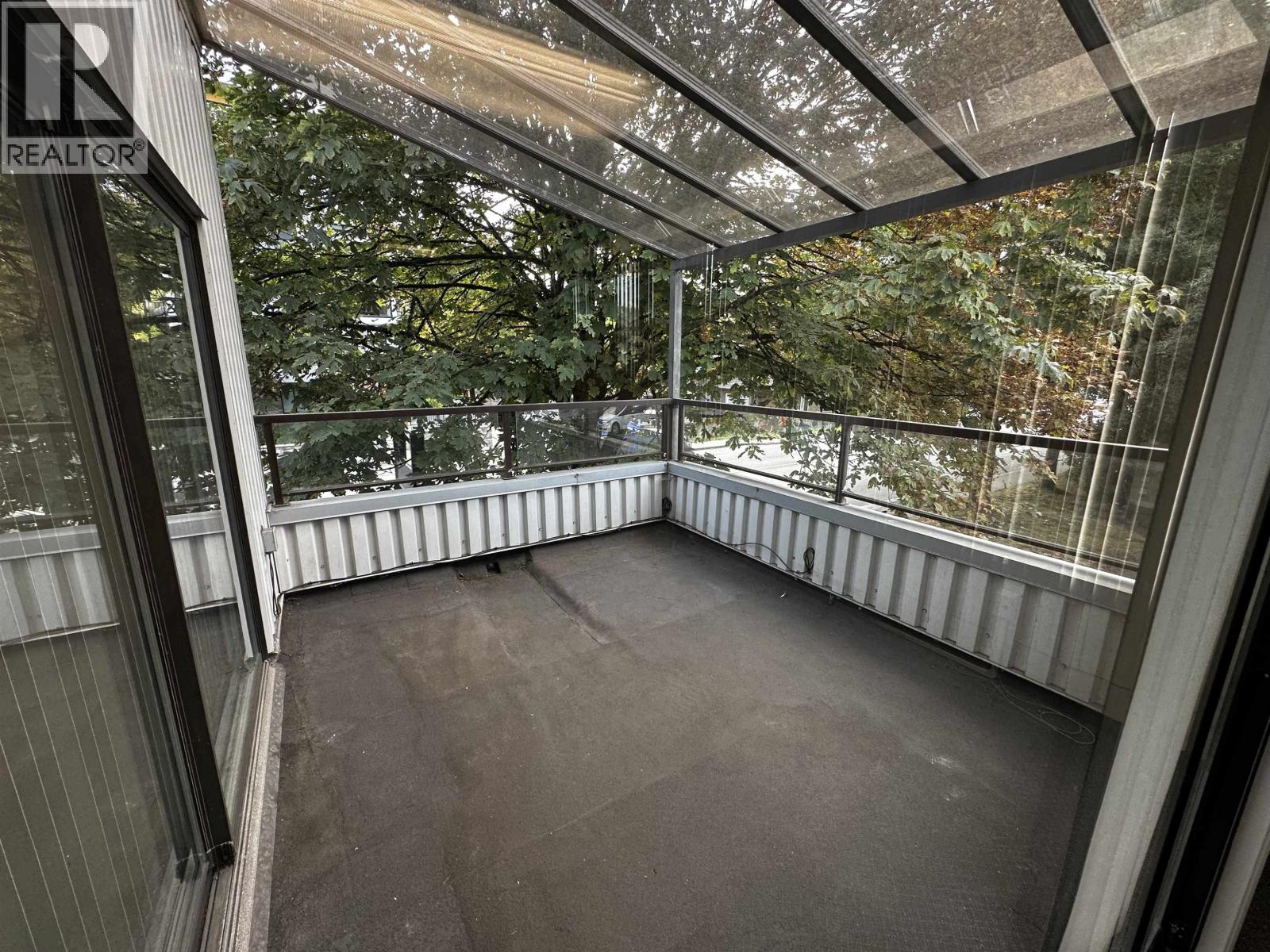 399 Mountain Highway, North Vancouver, British Columbia  V7J 2K9 - Photo 6 - C8078388