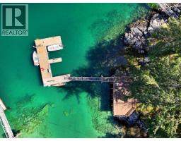 4737 DAVIS ROAD, Madeira Park, British Columbia