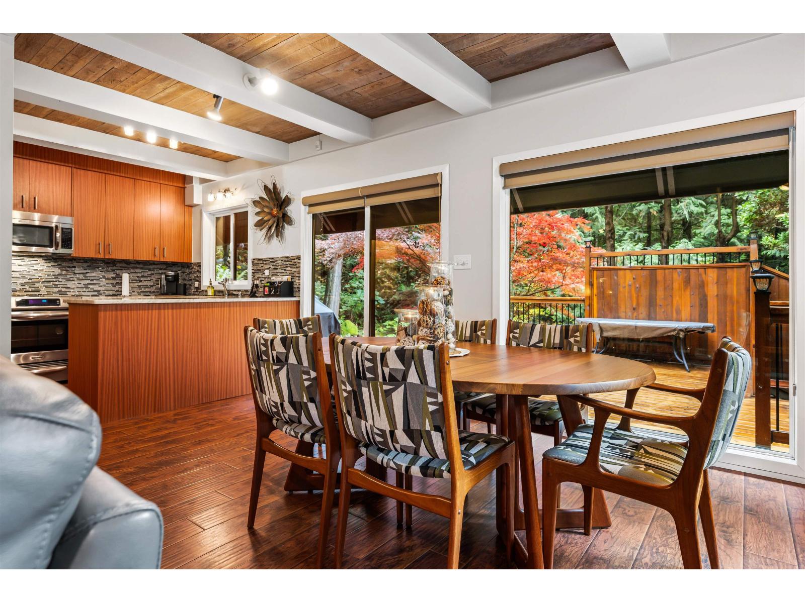 6326 Rockwell Drive, Harrison Lake, Harrison Hot Springs, British Columbia  V0M 1A0 - Photo 6 - R3117962