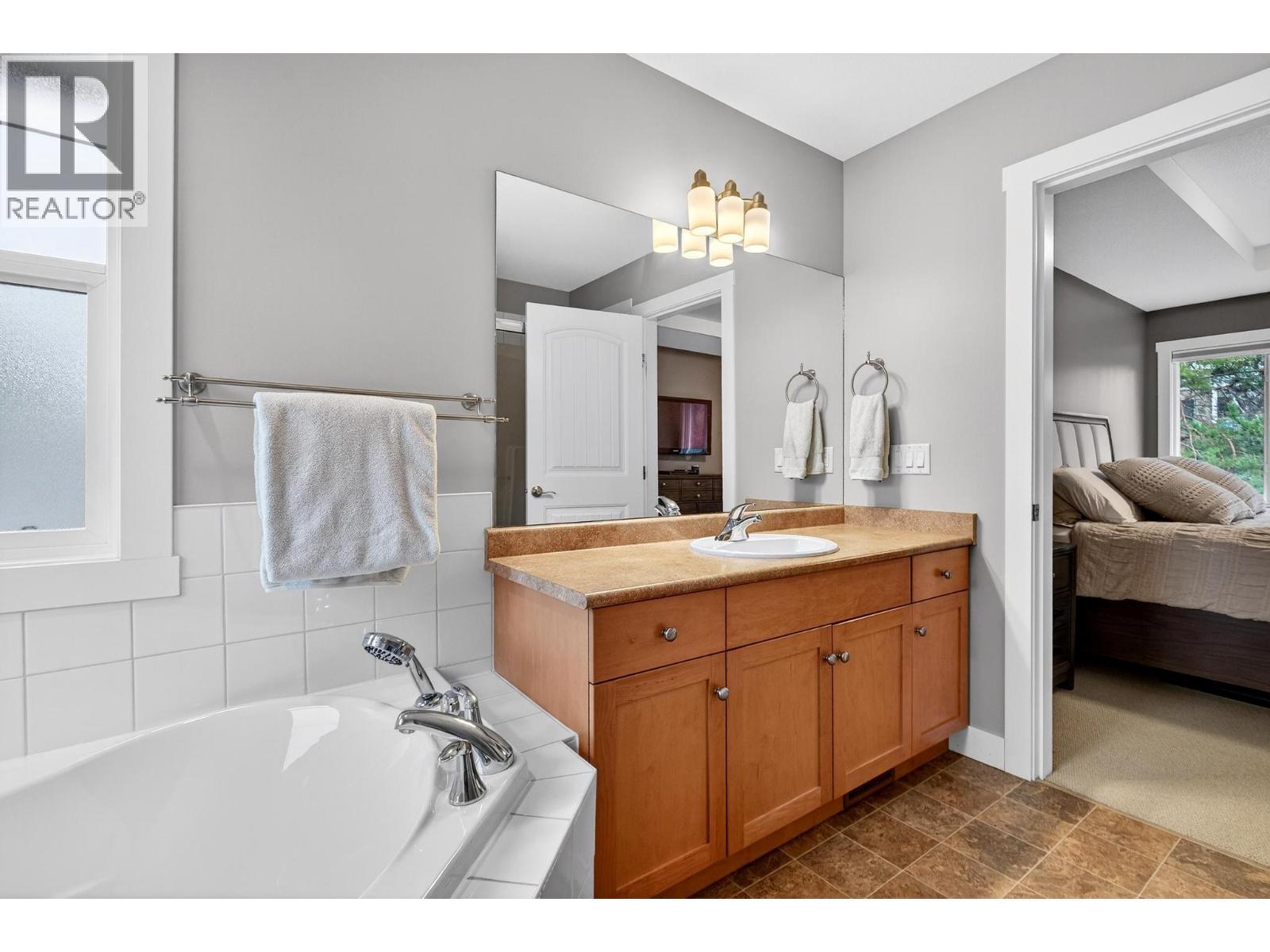 3293 Broadview Road Unit# 44, West Kelowna, British Columbia  V4T 3C8 - Photo 20 - 10385310