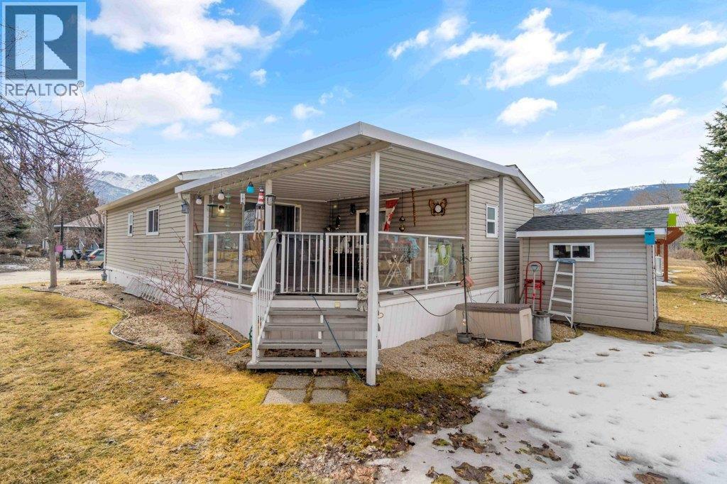 601 Beatty Avenue Nw Unit# 5, Salmon Arm, British Columbia  V1E 3J6 - Photo 2 - 10385429
