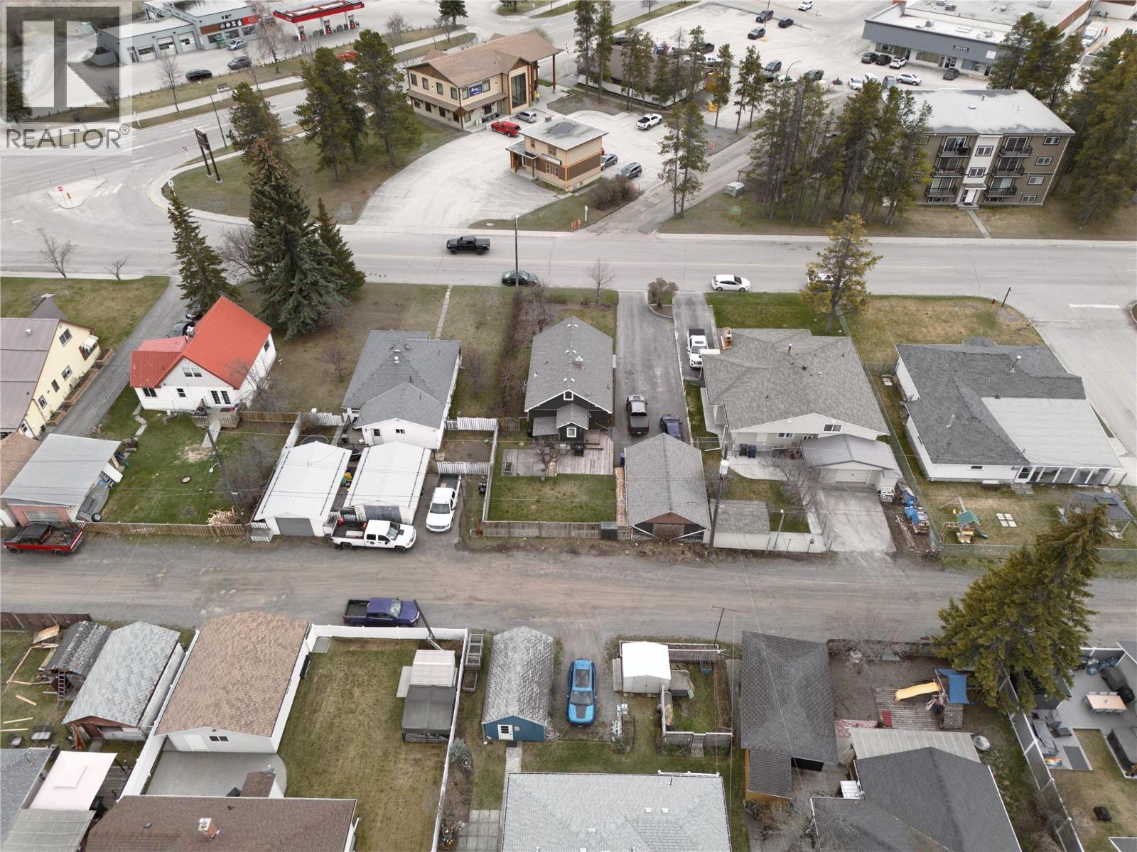 121 Spruce Avenue, Sparwood, British Columbia  V0B 2G0 - Photo 28 - 10385444