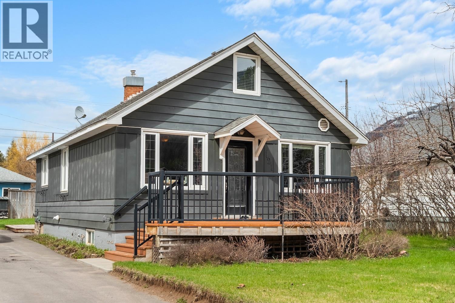 121 Spruce Avenue, Sparwood, British Columbia