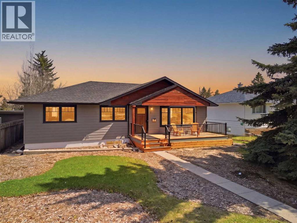 70 Wimbledon Crescent SW, Calgary, Alberta