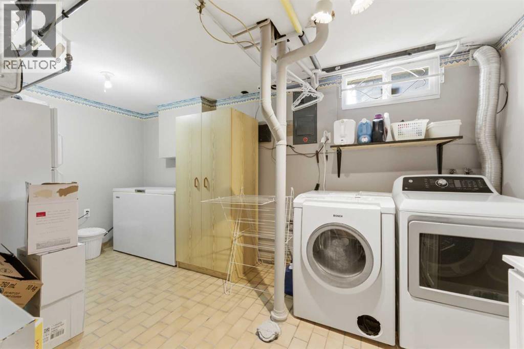 803 Seattle Drive Sw, Calgary, Alberta  T2W 0M9 - Photo 30 - A2305853