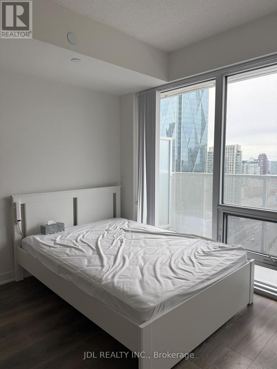 3305 - 88 Harbour Street, Toronto, Ontario  M5J 0C3 - Photo 6 - C13065544