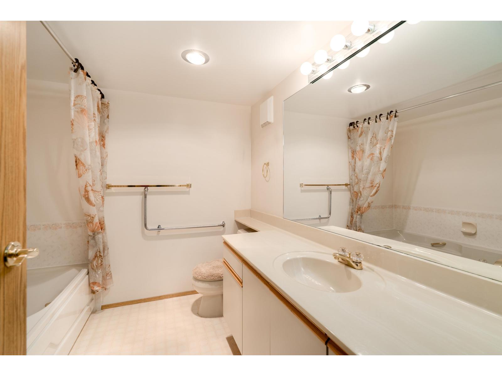 104 6875 121 Street, Surrey, British Columbia  V3W 1C2 - Photo 23 - R3118057