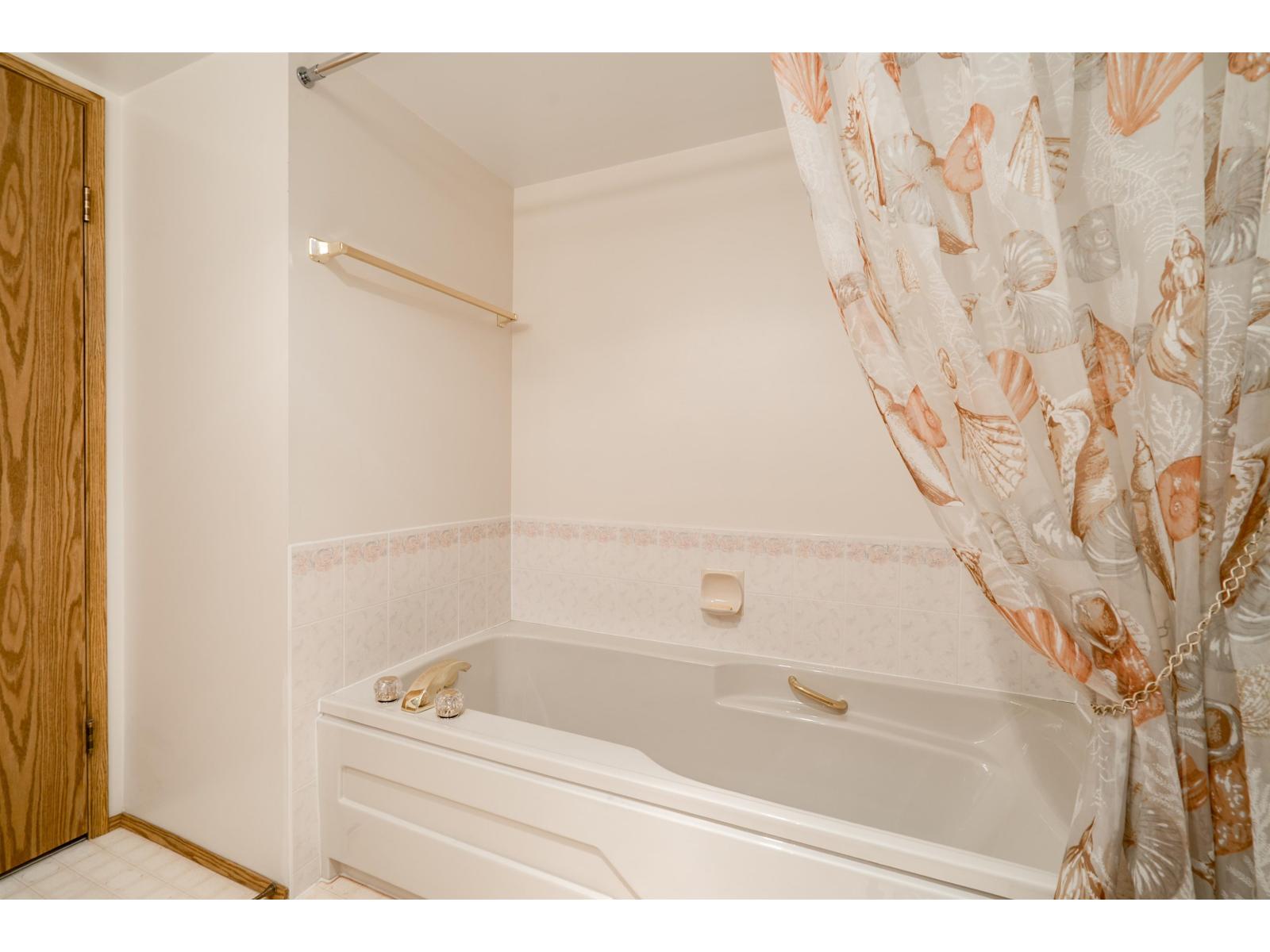 104 6875 121 Street, Surrey, British Columbia  V3W 1C2 - Photo 24 - R3118057